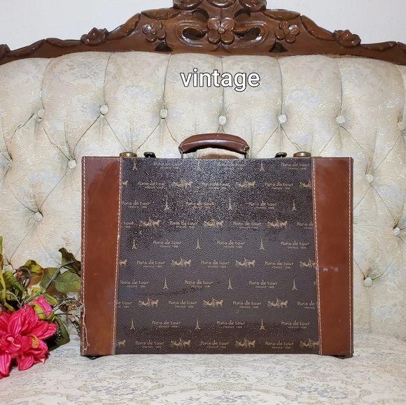 Paris de tour Other - Vintage Paris de tour Utility Box